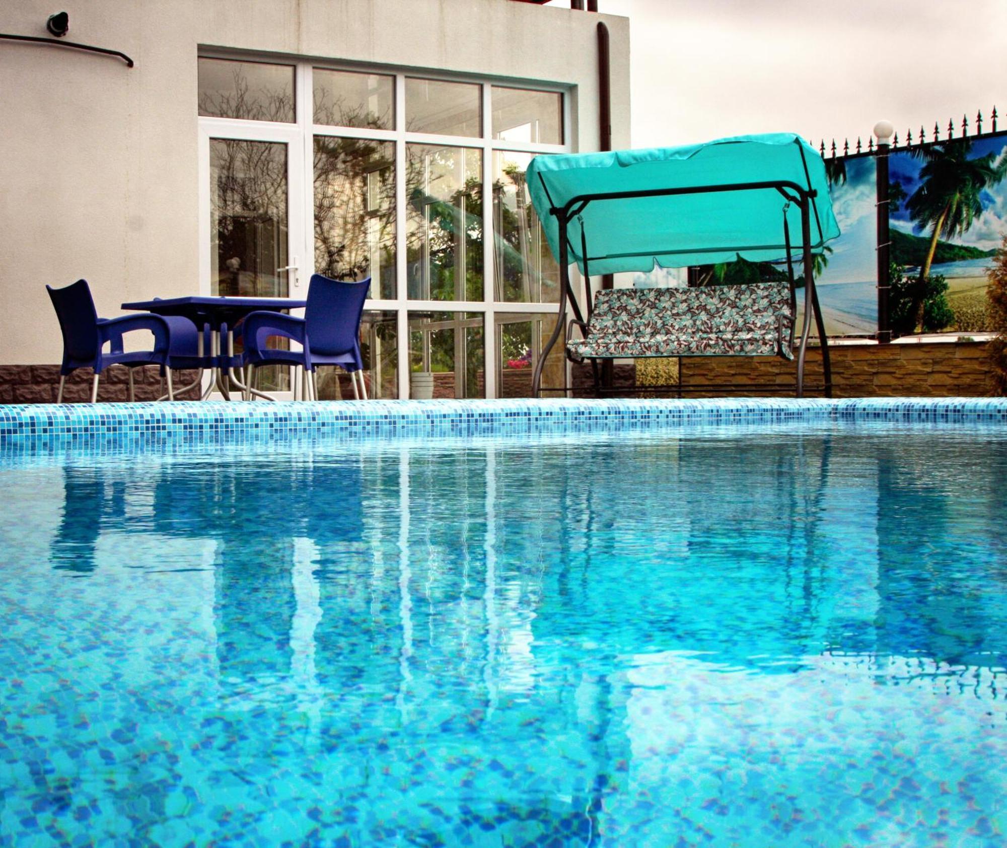 Lolo Hotel Кишинев Екстериор снимка