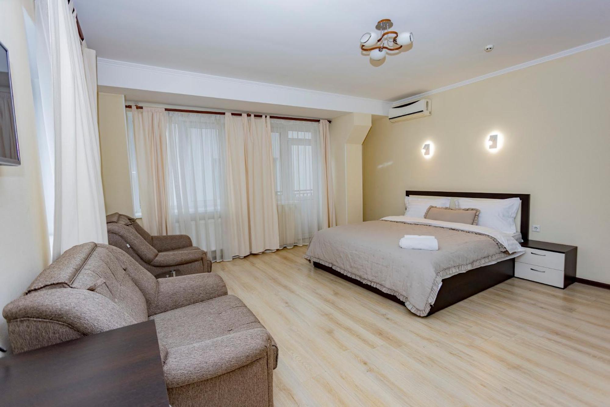 Lolo Hotel Кишинев Екстериор снимка